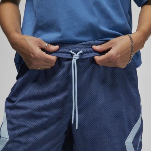 Nike DO5032 469 Women's Sz S Blue Jordan Heritage Diamond Loose Fit Shorts $60 - Picture 9 of 10